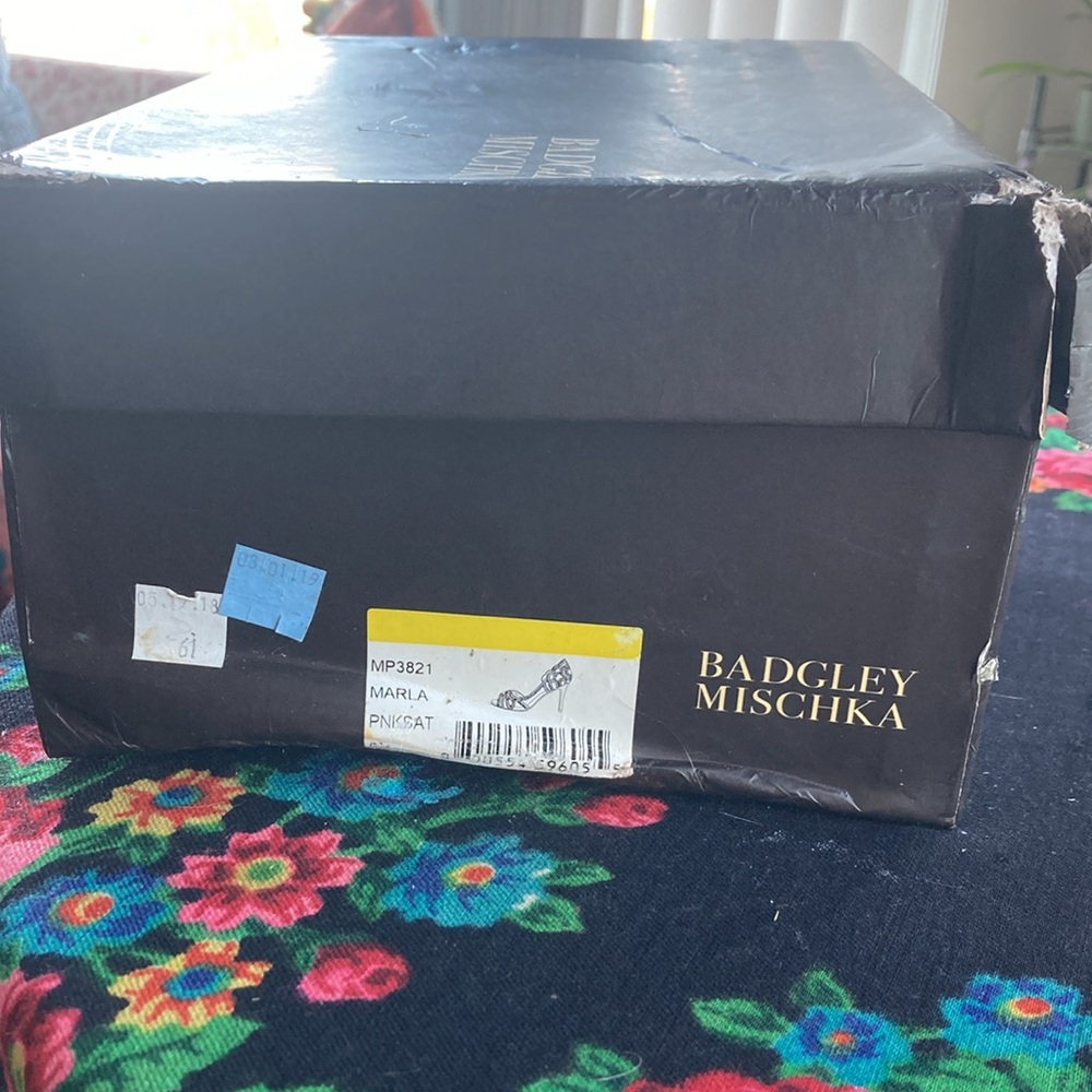 NWT Badgley Mischka Marla heels - Picture 9 of 9